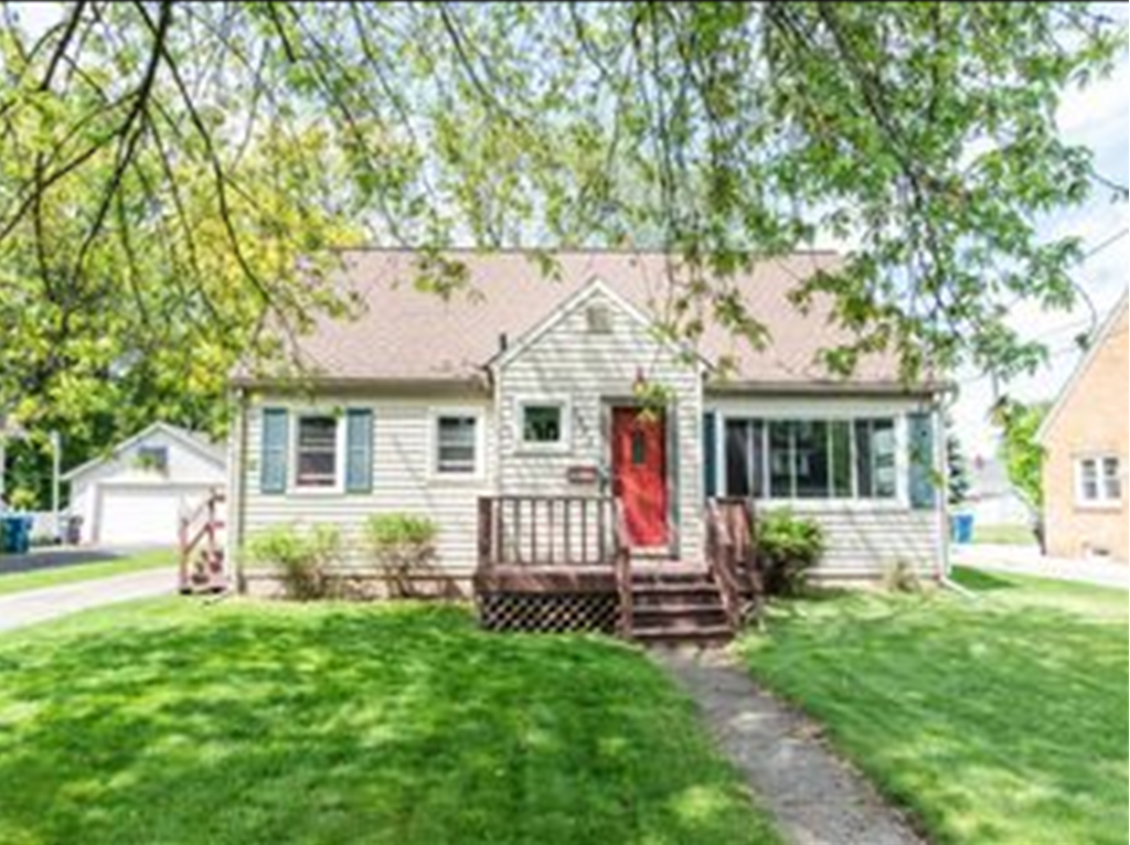1903 Mize Ave